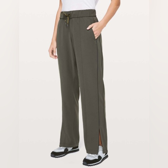 Lululemon On the Right Track Pant 10 - Picture 3 of 7